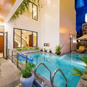 *** Hotel Saclo And Vietnam